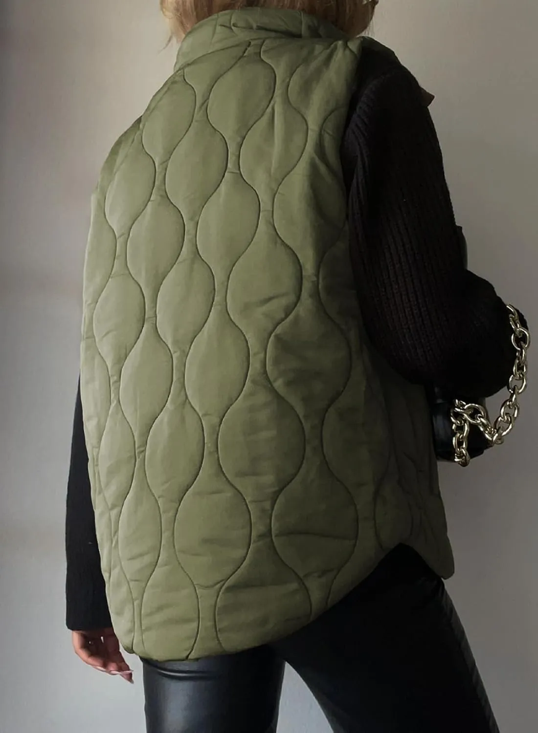 EVALESS Cropped Puffer Vest Women Lightweight Quilted Stand Collar Sleeveless Jackets Fall Spring 2025 Button Zip Up Coat