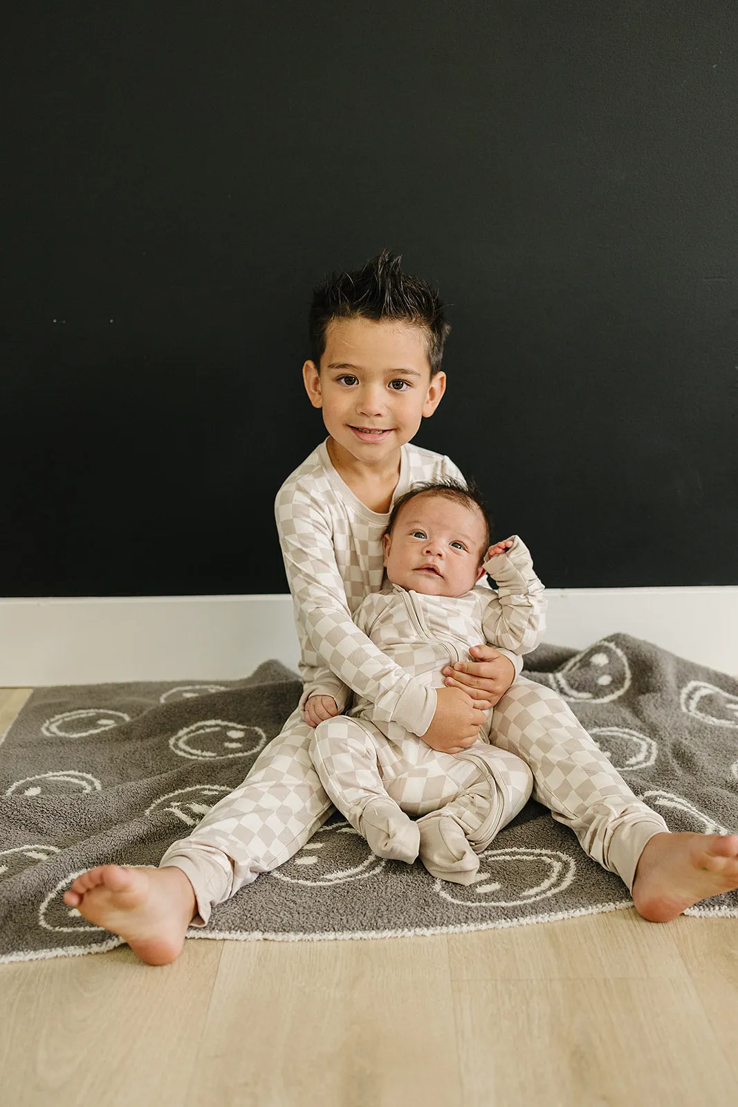 Mebie Baby Bamboo Cozy Set - Taupe Checkered