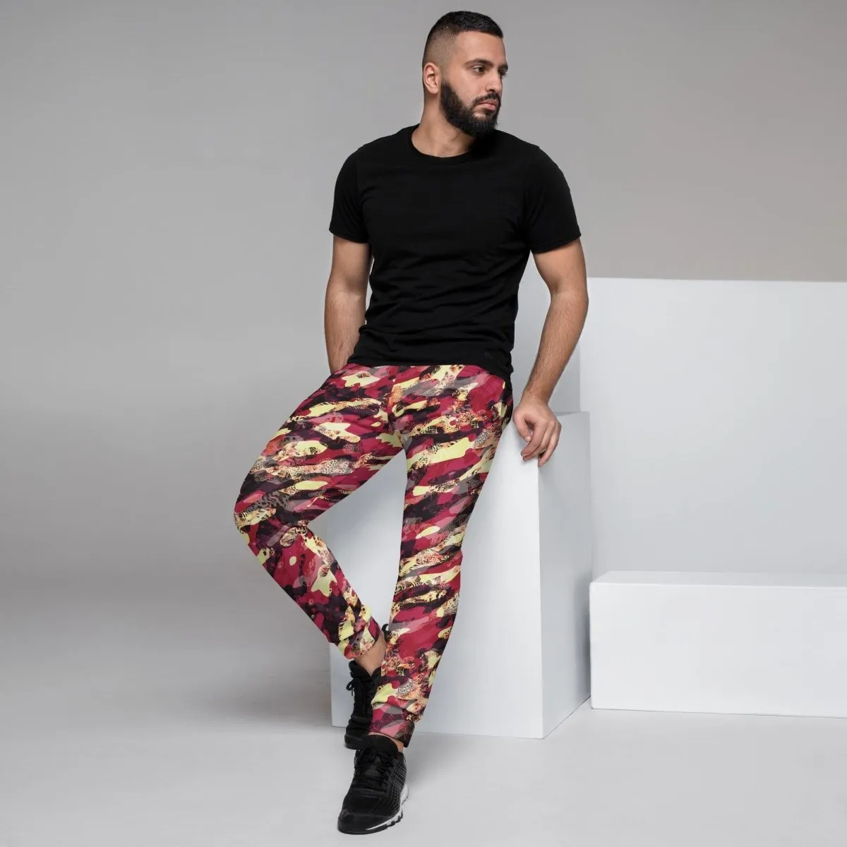 Red Camouflage Men's Street Joggers